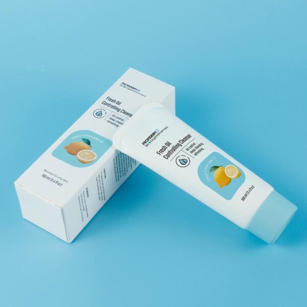 e5754240-c840-42ae-89a5-0f1097240162 Fresh Oil Controlling Cleanser
